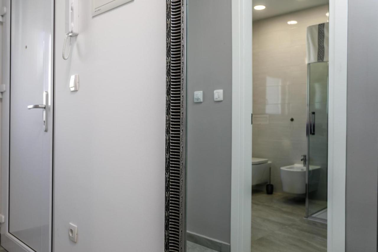 Appartamento 2A Partment Rukavina Njivice Esterno foto