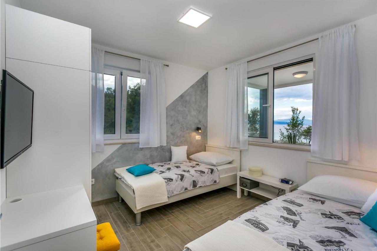 Appartamento 2A Partment Rukavina Njivice Esterno foto